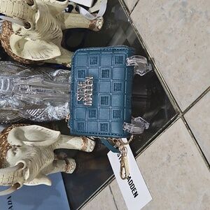 NWT! Steve Madden Wallet/ Card Holder In Terrific Teal!